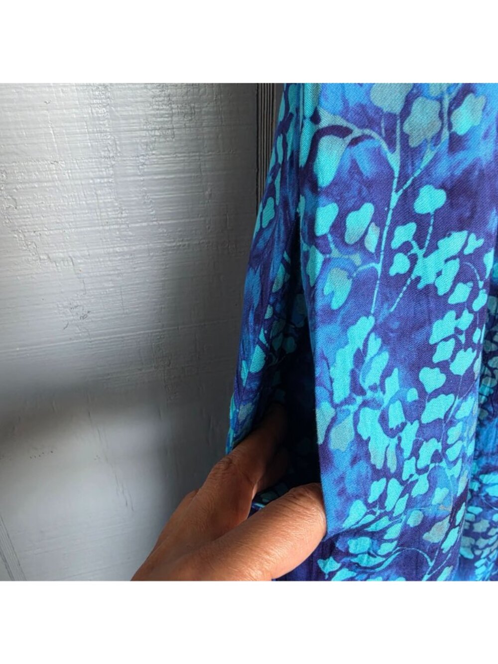 Maggie B. Blue Maxi Dress Sleeveless Empire Waist Floral Tropical Resort. Size M - Picture 5 of 6